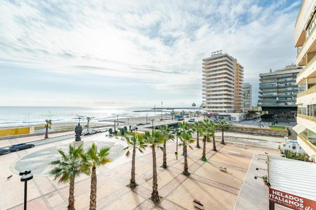 Seaside Boutique Apartment Fuengirola Bagian luar foto